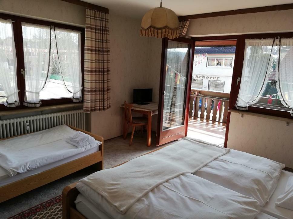 Hotel-Pension Zum Bierhaus Rötenbach Kültér fotó